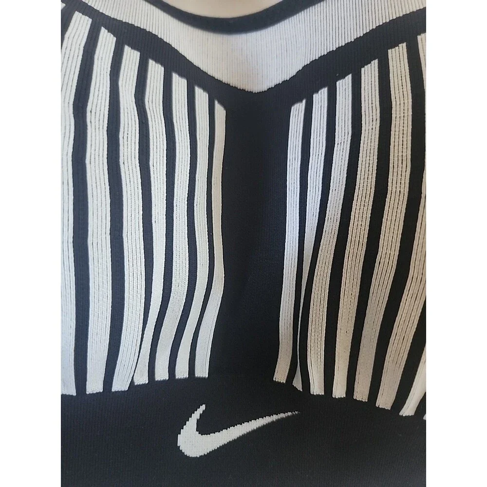 Nike Womens Bra S Black Phenom Flyknit High Support Training Fitness AJ4047-011